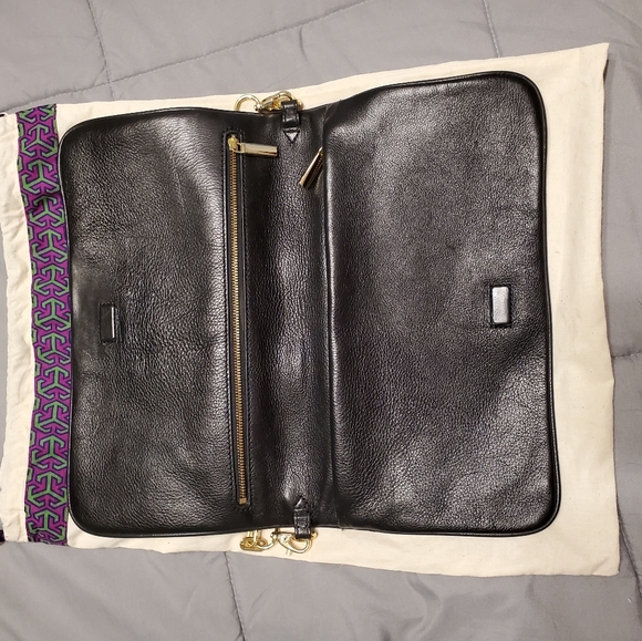 SOLD!  Tory Burch Reva Clutch - Picture 2 of 3
